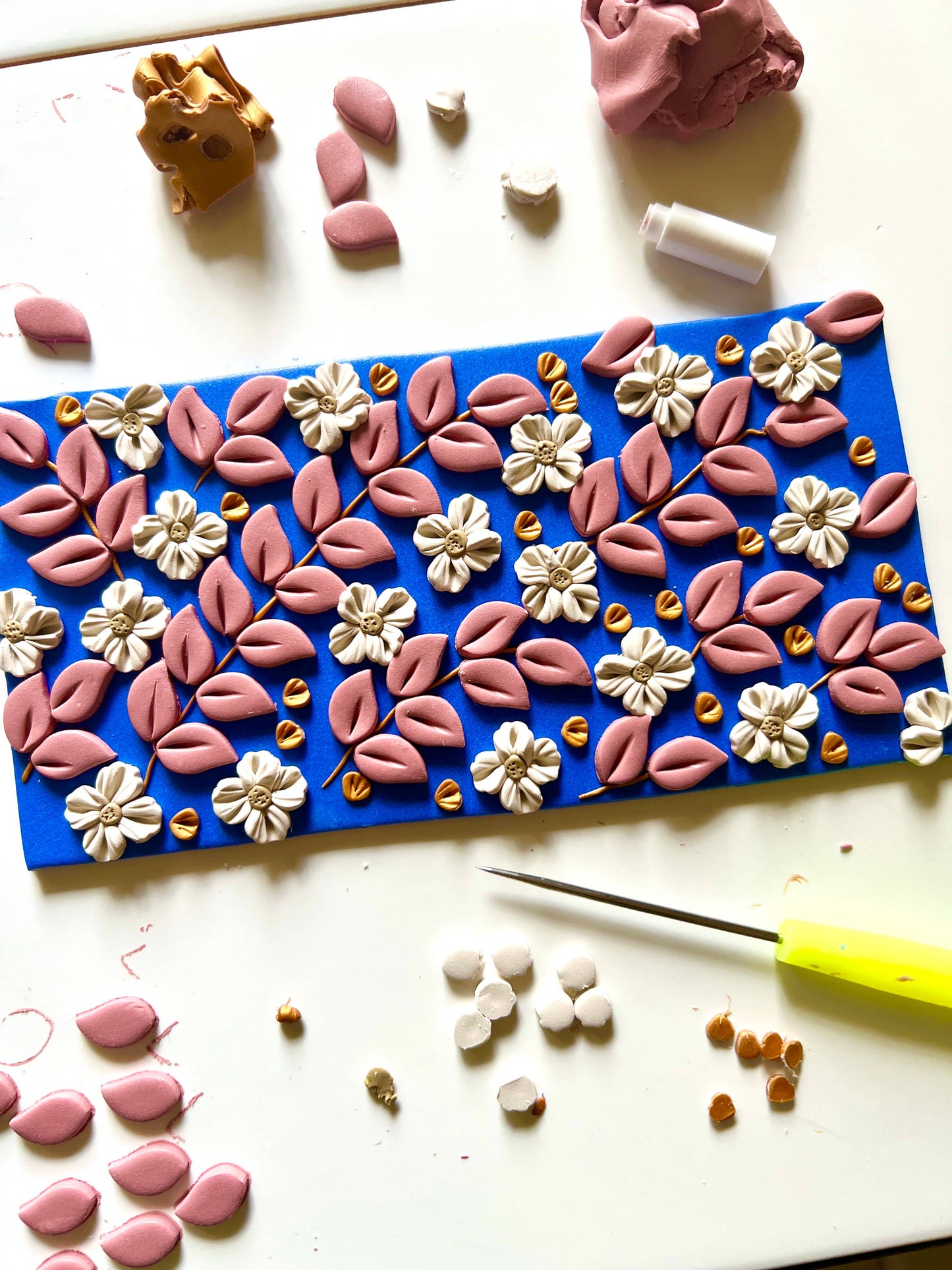 Blue Floral - Round Long