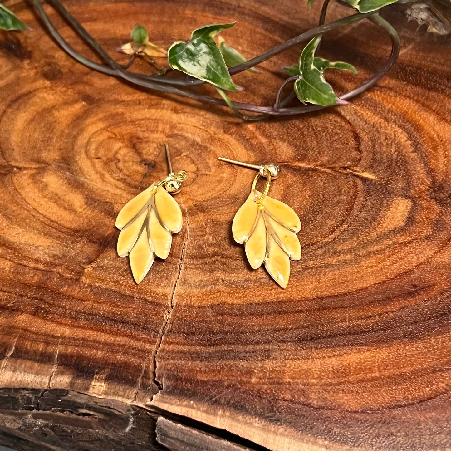 Calla - Porcelain Earrings: Purple